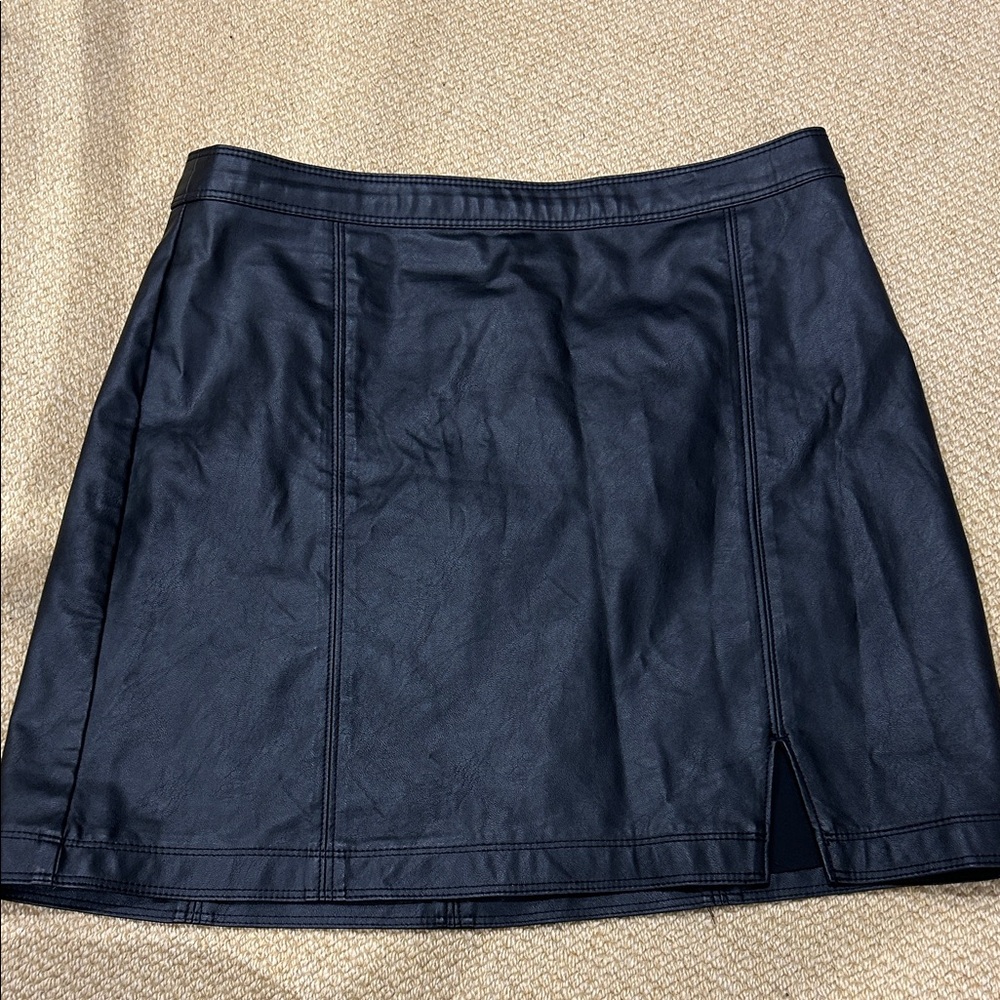 Abercrombie & Fitch Black Mini Skirt